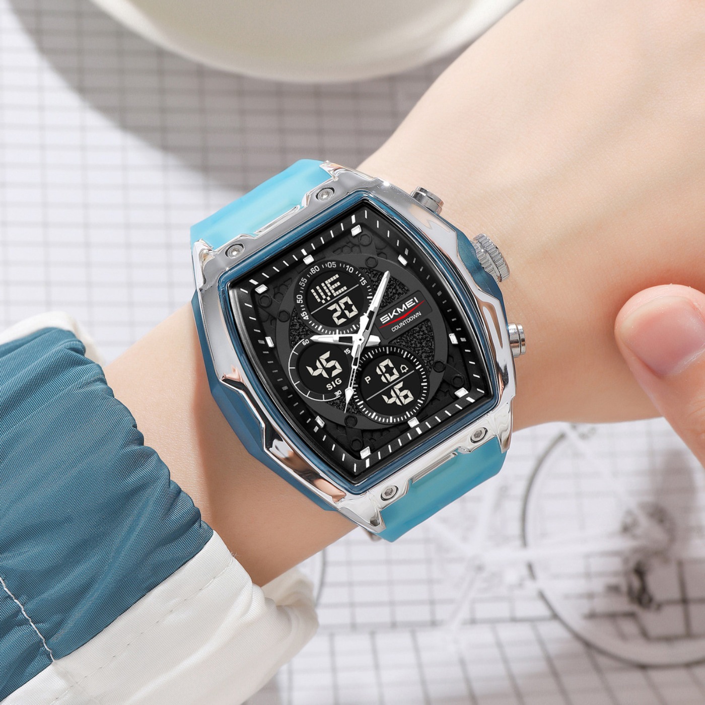 2601 Wristwatch Digital Electr - Digital Alarm Clock recension och pris