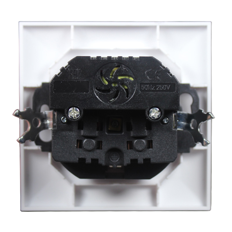 New Wall Electronic Socket 5V2 - Electronics Home Gadgets recension och pris
